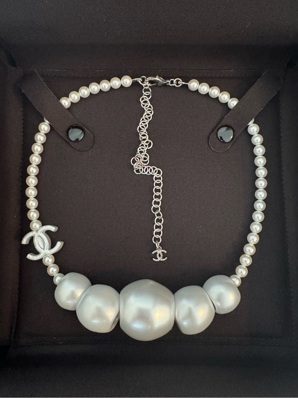 CHANEL necklace